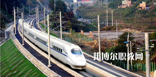 南寧2021年鐵路學(xué)校一般有哪些專(zhuān)業(yè)