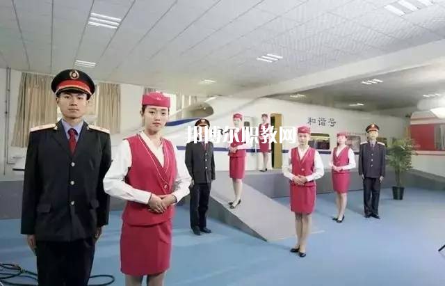 蘭州2021年初中生怎么考高鐵學校