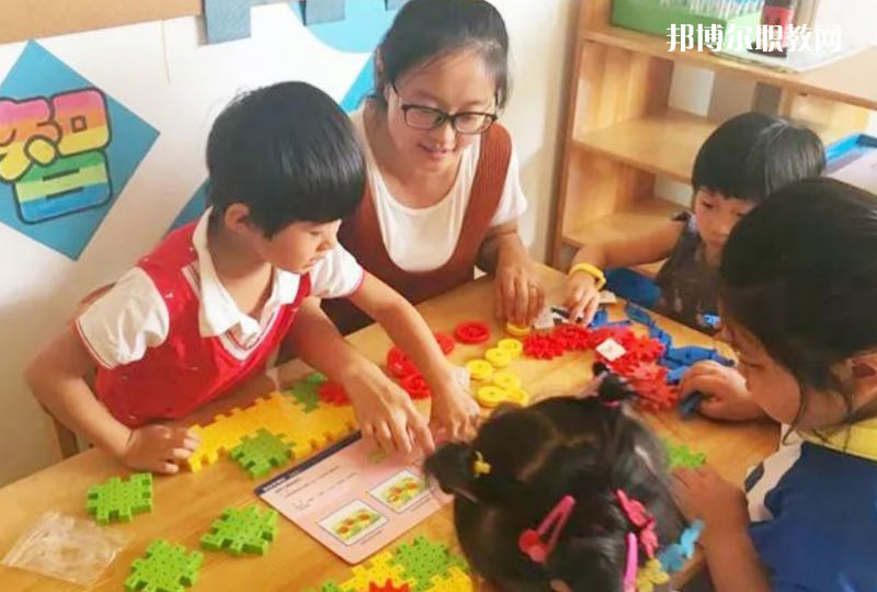 武漢2021年幼師學(xué)校讀什么專業(yè)好
