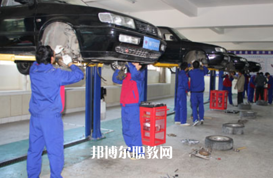 廣東2021年有哪些汽修學(xué)校比較好