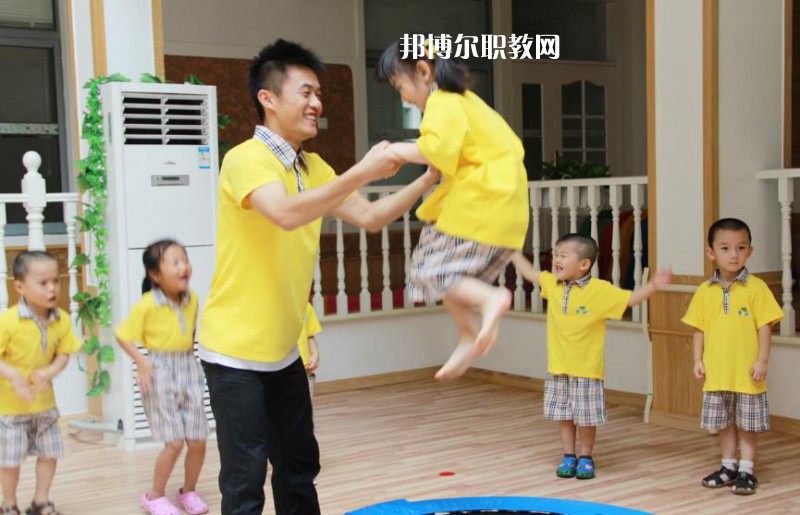 武漢2021年讀幼師學(xué)校學(xué)什么專(zhuān)業(yè)好