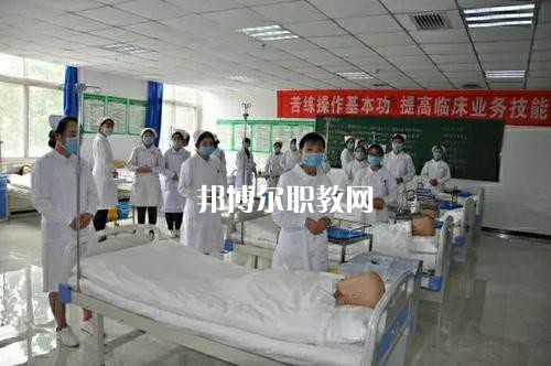 西安2021年初中生報(bào)什么衛(wèi)校好     
