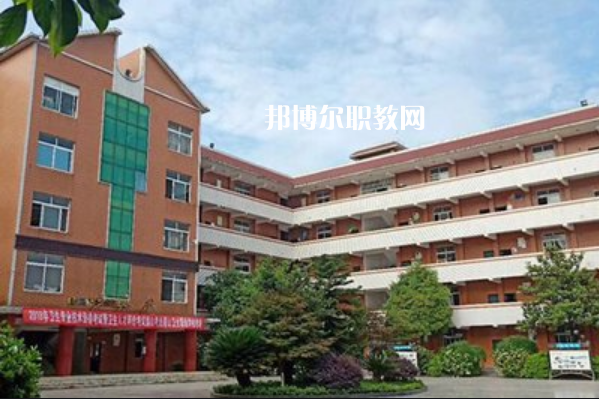重慶2021年哪些鐵路學校好