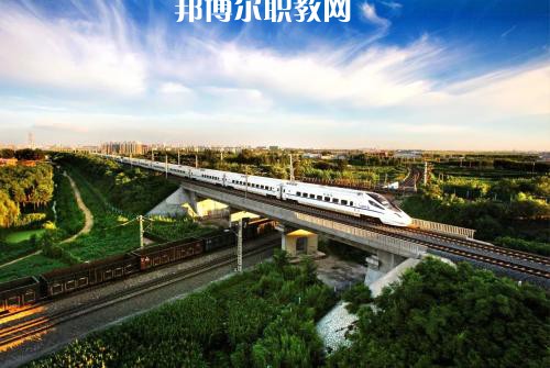 四川2021年男生可以讀鐵路學校嗎