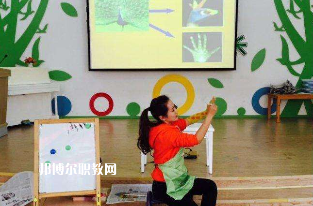 西安2021年幼師學(xué)校理論包括什么