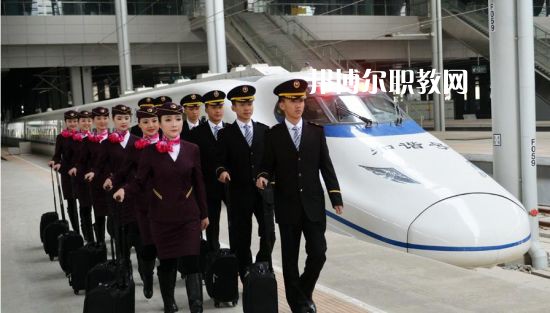 蘭州2021年初中生上高鐵學(xué)校好嗎