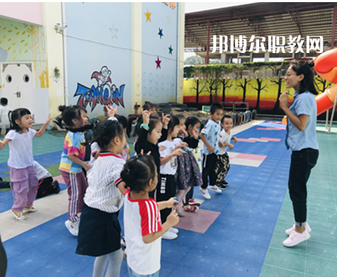 江蘇2021年幼師學校有女生嗎