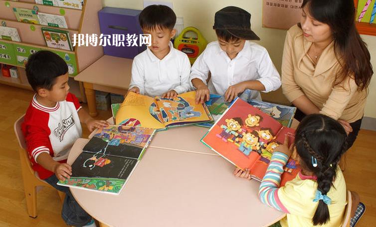 江蘇2021年幼師學校有哪些專業(yè)適合女生