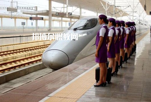 蘭州2021年初中生可以上的高鐵學(xué)校