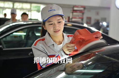 四川2021年女生讀汽修學(xué)校好嗎