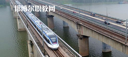 南寧2021年女生可以讀鐵路學(xué)校嗎