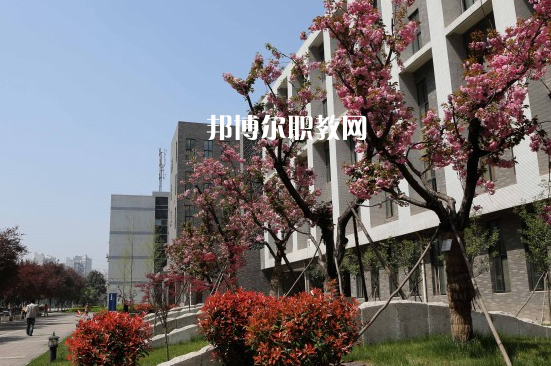 西安2021年初中生學(xué)幼師學(xué)校怎么樣