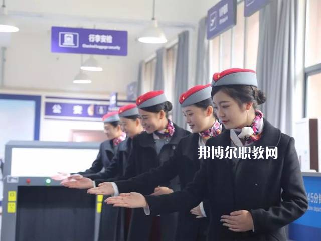 蘭州2021年初中生讀什么高鐵學(xué)校最好