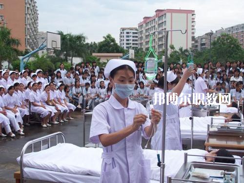 成都2021年學(xué)衛(wèi)校哪個(gè)學(xué)校好