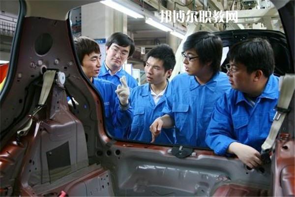四川2021年汽修學(xué)校哪個(gè)好