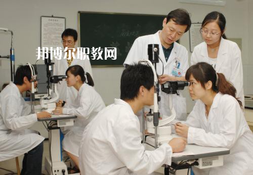 成都2021年衛(wèi)校好的大專學(xué)校