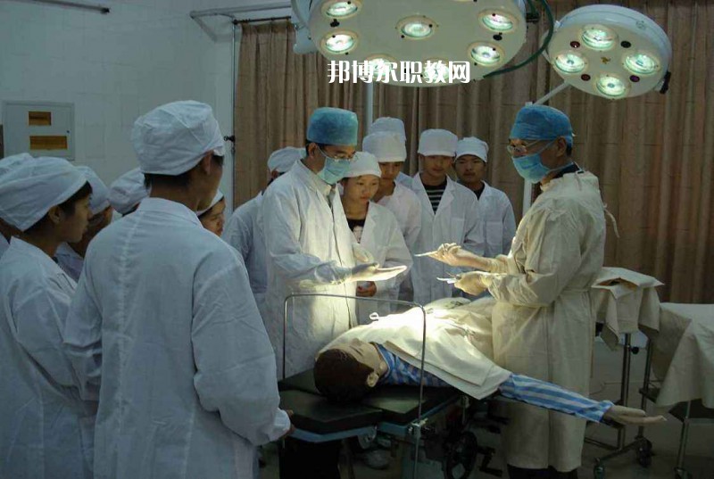 西安2021年男生讀衛(wèi)校學什么專業(yè)好
