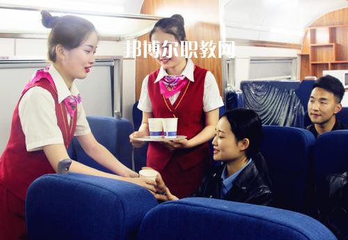 四川2021年適合女生的鐵路學(xué)校