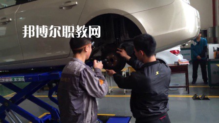 四川2021年哪個汽修學(xué)校就業(yè)好