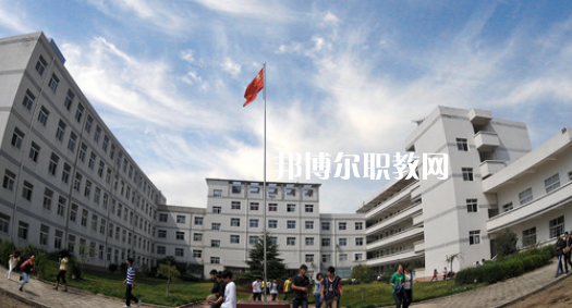 桐城中華職業(yè)學(xué)校2021年報(bào)名條件、招生要求、招生對(duì)象