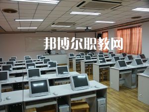 四川2021年計(jì)算機(jī)網(wǎng)絡(luò)技術(shù)學(xué)校好點(diǎn)的大專學(xué)校