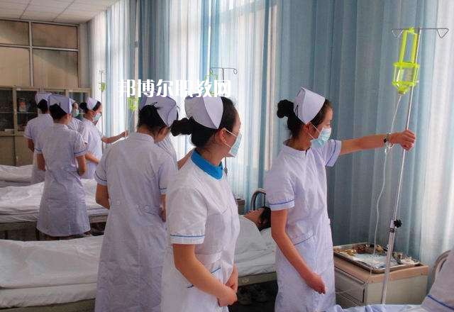 西安2021年適合女生的衛(wèi)校專業(yè)