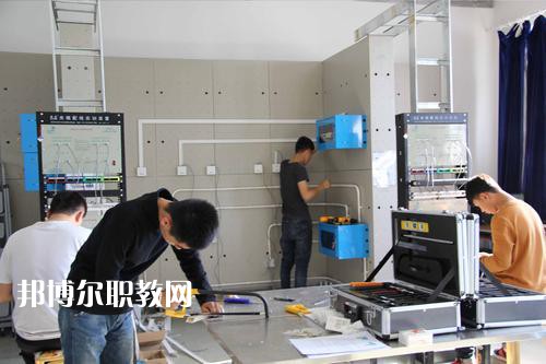 成都2021年設有計算機網(wǎng)絡技術(shù)學校的公辦大專學校