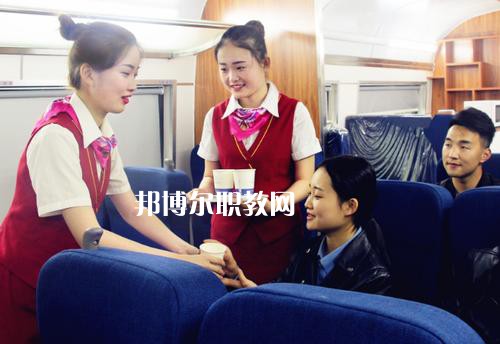 四川2021年女生上什么鐵路學(xué)校好