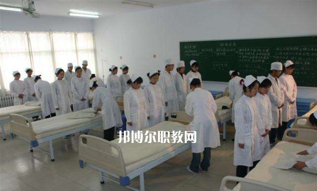 西安2021年女生可以讀衛(wèi)校嗎