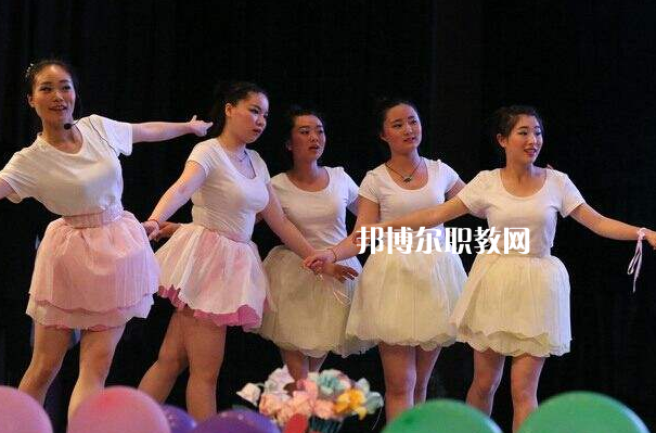 西安2021年初中生可以上什么幼師學(xué)校