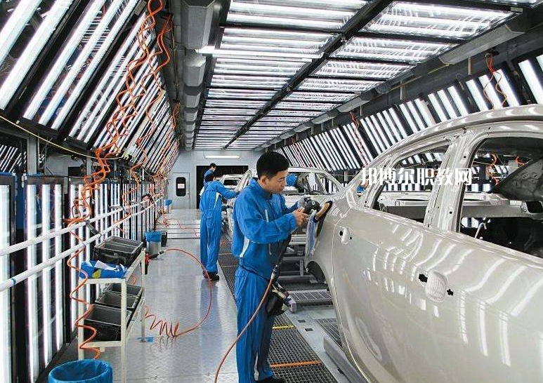 重慶2021年女生可以讀汽修學(xué)校嗎