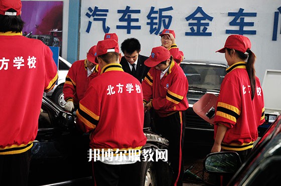 四川2021年中學(xué)畢業(yè)讀什么汽修學(xué)校