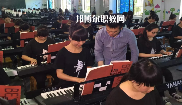 西安2021年初中生可以考什么幼師學(xué)校