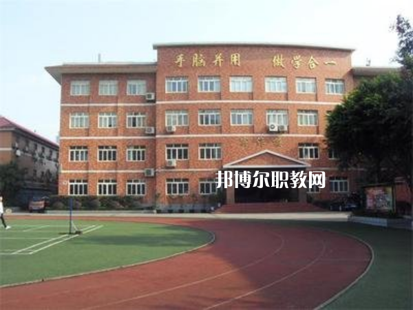 重慶2021年中專學(xué)校學(xué)什么