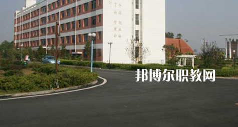 江西2021年初中生可以上什么鐵路學校