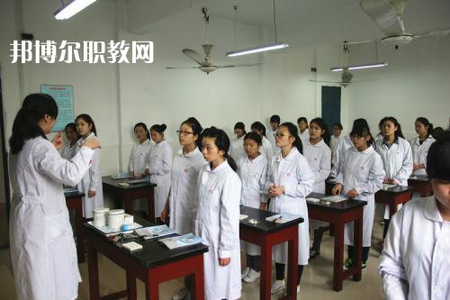 成都2021年中專衛(wèi)校升本科