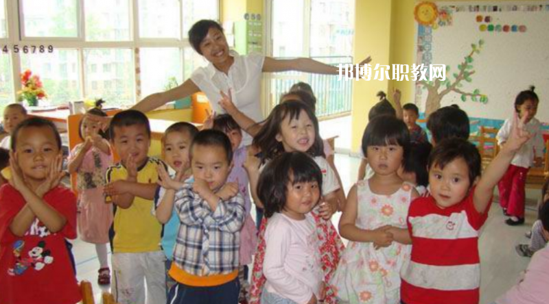 武漢2021年女生可以讀幼師學校嗎