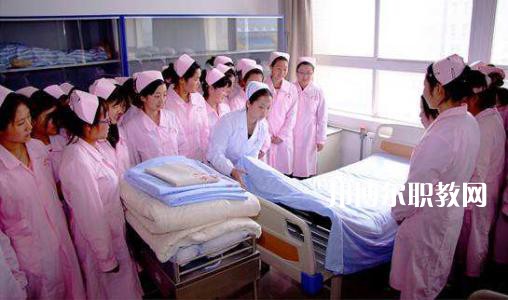 成都2021年衛(wèi)校大專學(xué)校