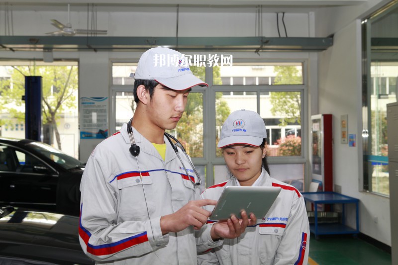 四川2021年讀汽修學(xué)校學(xué)什么有前途