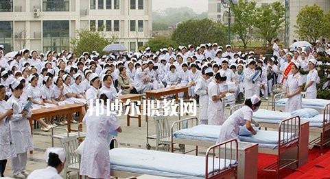 成都2021年哪些大專的衛(wèi)校比較好