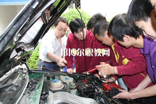 四川2021年讀什么汽修學(xué)校有前途