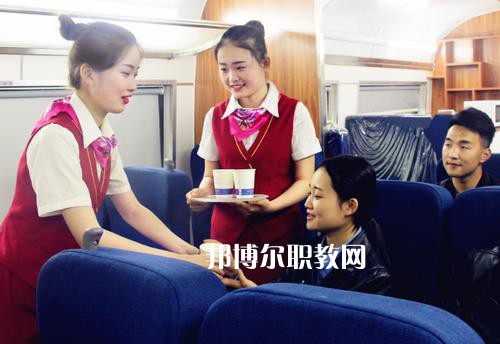 四川2021年女生讀鐵路學(xué)校