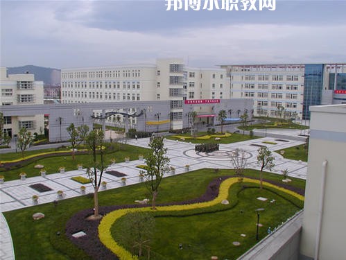 西昌現(xiàn)代職業(yè)技術學校2021年報名條件、招生要求