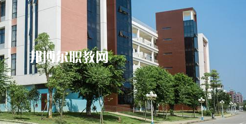 廣西2021年初中畢業(yè)可以去什么中專學(xué)校