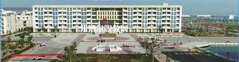 霍山職業(yè)學(xué)校2021年報(bào)名條件、招生要求、招生對(duì)象
