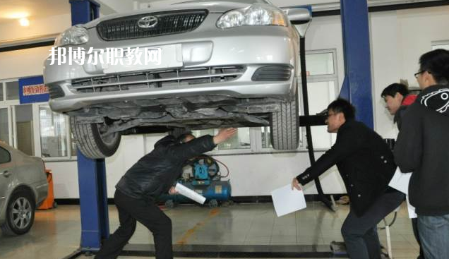 廣州2021年現(xiàn)在讀汽修學(xué)校什么專業(yè)好