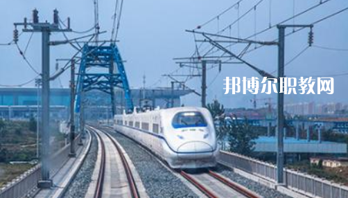 合肥2021年初中生報什么鐵路學(xué)校