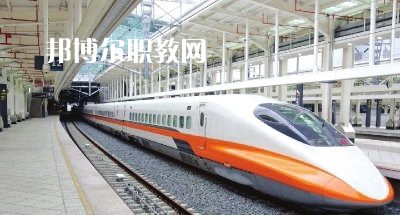 甘肅2021年中專軌道交通學(xué)校怎么考大專