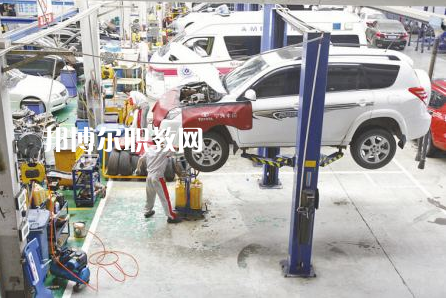 重慶2021年汽修學(xué)校是學(xué)什么的