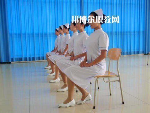 西安2021年讀衛(wèi)校要分數(shù)嗎